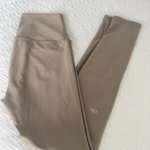 ALO Yoga Taupe Leggings